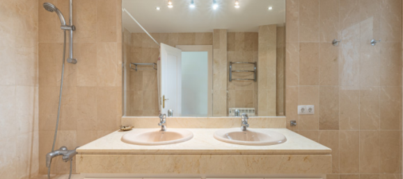 4 bedrooms Townhouse in Nueva Andalucia, Spain No. 4762 10