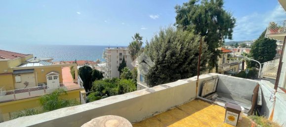 4 rooms House in Sanremo, Italy No. 15239 9