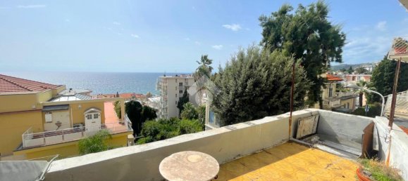 4 rooms House in Sanremo, Italy No. 15239 10