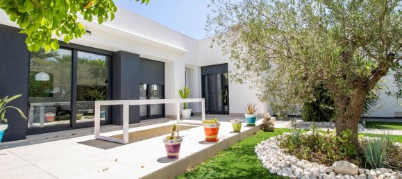 3 bedrooms House in Montemar, Spain No. 3446 5