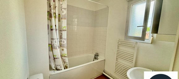 Estudio en Pierres, France No. 256557 3