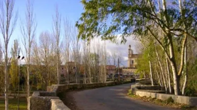  قطعة أرض في Palencia, Spain رقم 104177