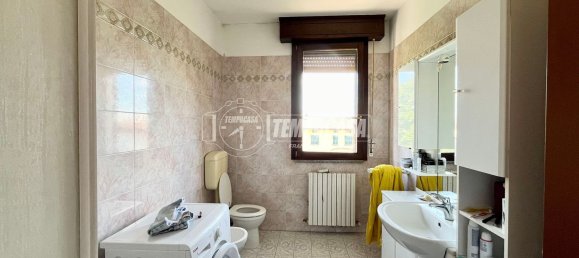 2 rooms Apartment in San Prospero, Italy No. 297002 7
