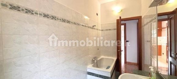 2 bedrooms Apartment in Genoa, Italy No. 313358 20