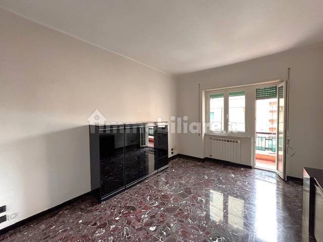 2 bedrooms Apartment in Genoa, Italy No. 313358