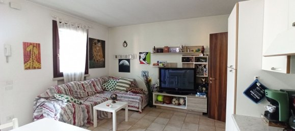 Квартира с 2 спальнями в Виллорба, Италия № 336699 5