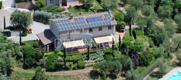 8 rooms House in Montopoli in Val d'Arno, Italy No. 224580 3