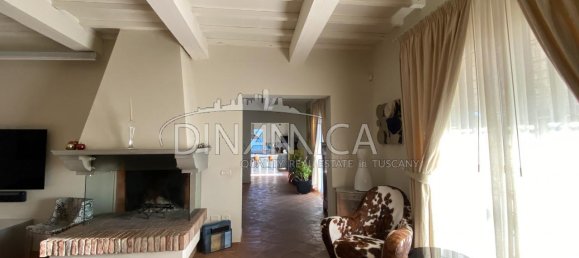 8 rooms House in Montopoli in Val d'Arno, Italy No. 224580 7