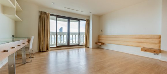 Condominio de 2 dormitorios en Bang Rak, Thailand No. 67007 10