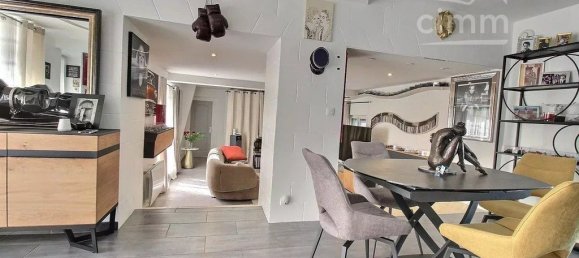 Casa de 5 dormitorios en Savonnieres, France No. 217647 5