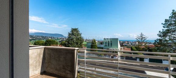 Casa de 4 habitaciónes en Numana, Italy No. 149475 10