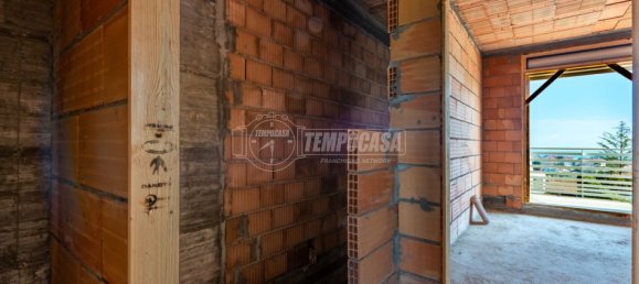 Casa de 4 habitaciónes en Numana, Italy No. 149475 6