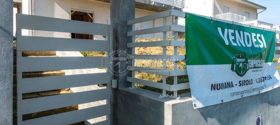 Casa de 4 habitaciónes en Numana, Italy No. 149475 16