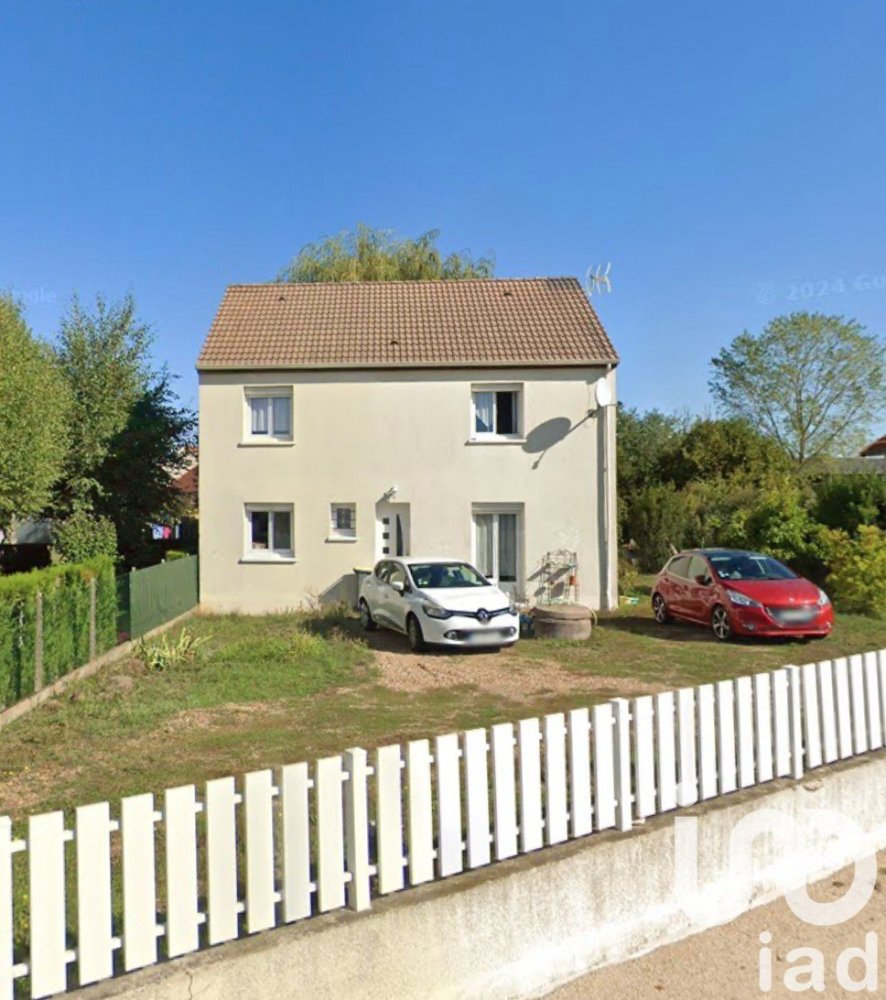 Casa de 5 dormitorios en Semoy, France No. 48347