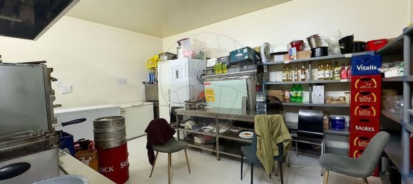 Gewerbliche Immobilie in Rio de Mouro, Portugal 145m², Nr. 295347 4