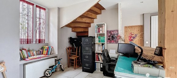 6 bedrooms House in Vaulnaveys-le-Haut, France No. 205055 6