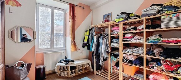 6 bedrooms House in Vaulnaveys-le-Haut, France No. 205055 12