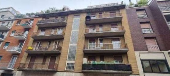 3 rooms Apartment in Milan, Italy No. 285436 5