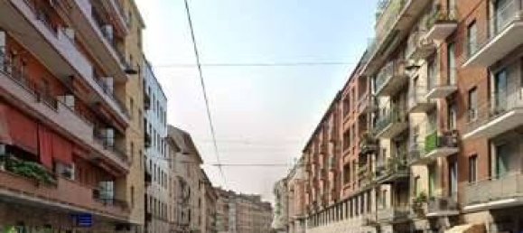 3 rooms Apartment in Milan, Italy No. 285436 7
