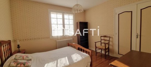 4 Schlafzimmer Haus in Fumel, France, Nr. 303804 7