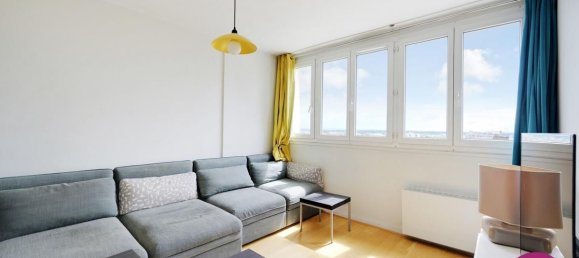 4 bedrooms Apartment in Montreuil, France No. 350098 5