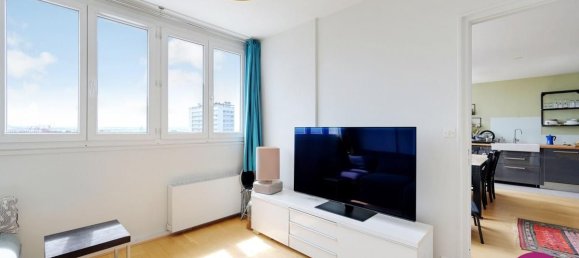 4 bedrooms Apartment in Montreuil, France No. 350098 6