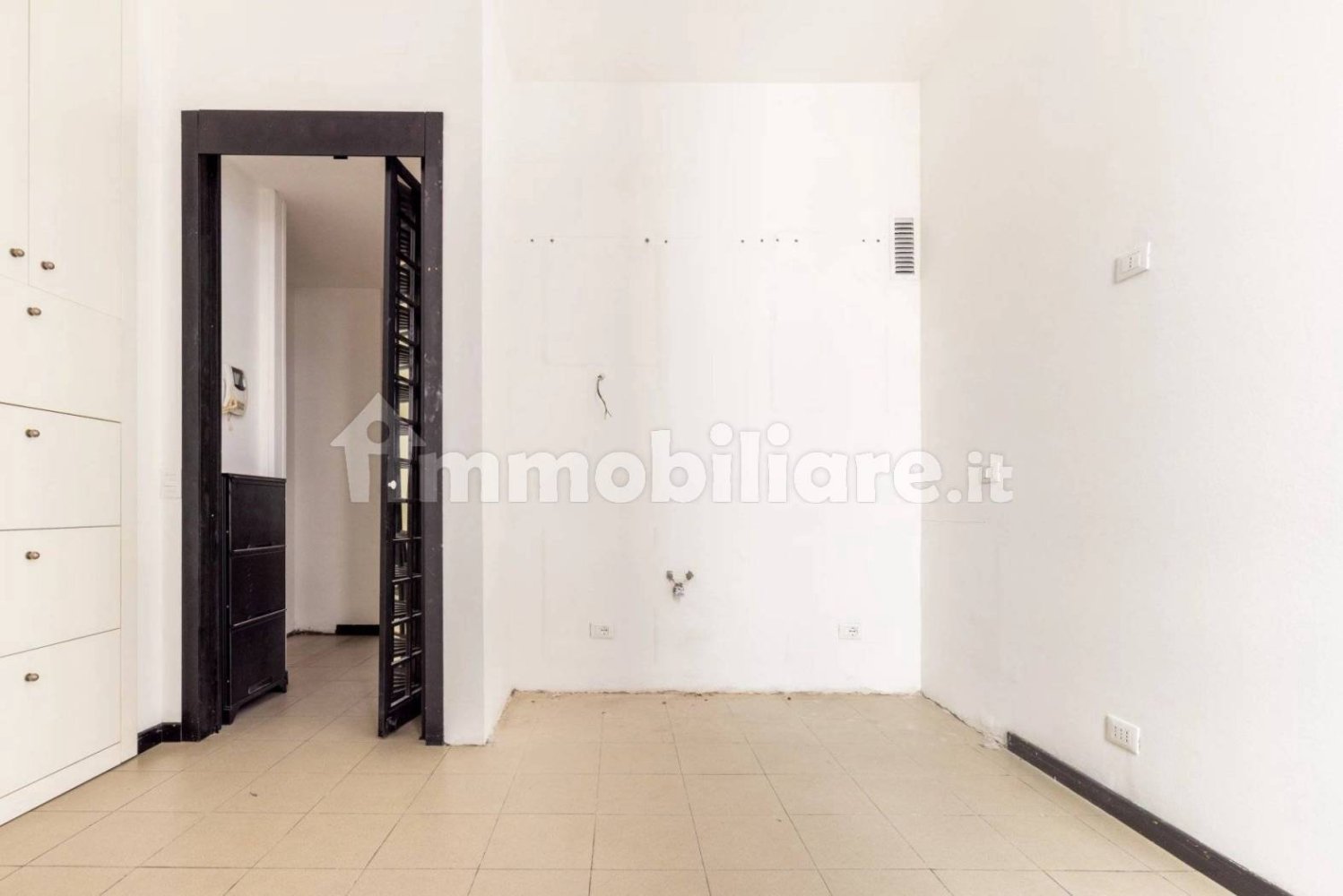 1 bedroom Apartment in Milan, Italy No. 336984