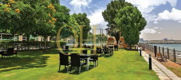 2 bedrooms Townhouse in Abu Dhabi, UAE No. 40258 3