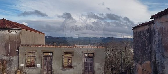 Casa de 2 dormitorios en Sao Joao da Madeira, Portugal No. 180101 5