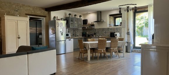 5 bedrooms House in Fontenille, France No. 102214 10