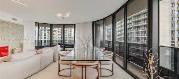 3 bedrooms Commercial property for rent in Miami, Miami-Dade, Florida, USA № 614262 17