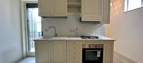 5 bedrooms Apartment in Misterbianco, Italy No. 380257 4