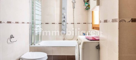 2 bedrooms Apartment in Rome, Italy No. 369686 3