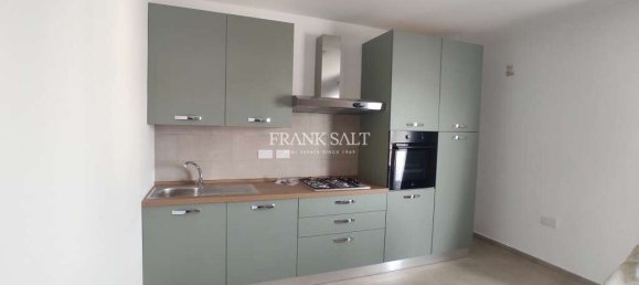 2 bedrooms Apartment in Mqabba, Malta No. 8193 3