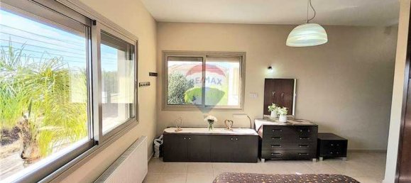 4 Schlafzimmer Gewerbliche Immobilie in Ypsonas, Cyprus, Nr. 15812 8