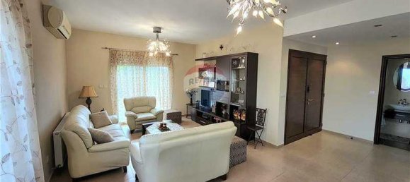 4 Schlafzimmer Gewerbliche Immobilie in Ypsonas, Cyprus, Nr. 15812 2