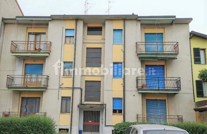 1 غرف نوم شقة في Melzo, Italy رقم 388048