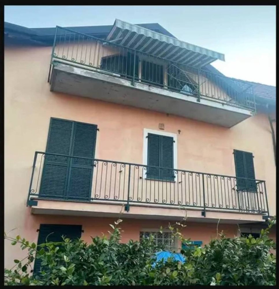 4 bedrooms House in Vespolate, Italy No. 145988