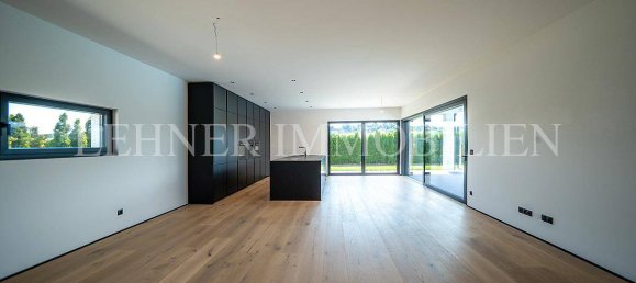 4 Schlafzimmer Bungalow in Dobl-Zwaring, Austria, Nr. 226510 28