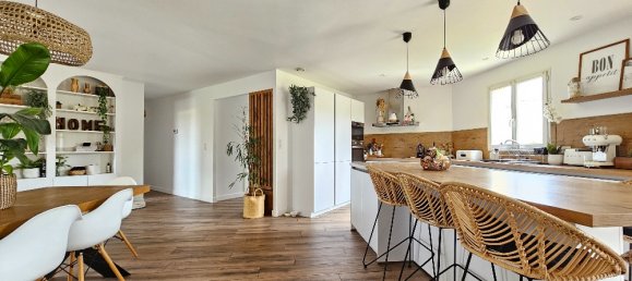 Casa de 7 divisões em La Couronne, France N.º 278796 3