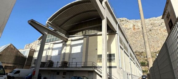 Entrepôt à Isola delle Femmine, Italy 4750m² No. 370740 2