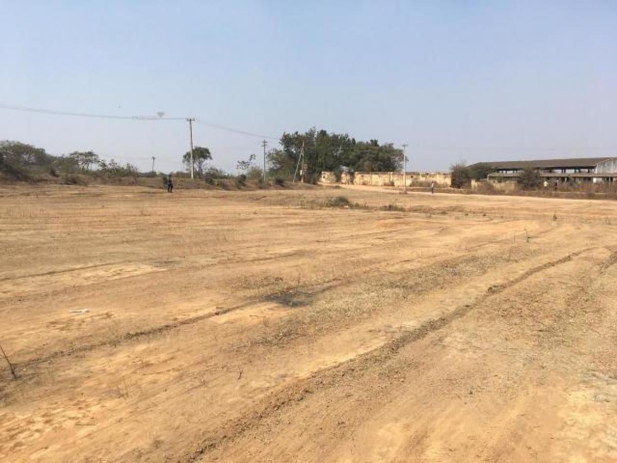  قطعة أرض في Hyderabad, India رقم 39069