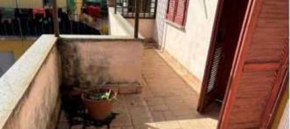 3 rooms Apartment in Venegono Superiore, Italy No. 186704 8