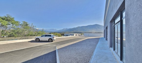 92m² Commercial property in Ajaccio, France No. 243954 4