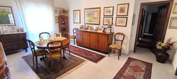 Квартира с 6 комнатами в Кальяри, Италия № 85792 4