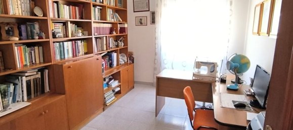 Квартира с 6 комнатами в Кальяри, Италия № 85792 7