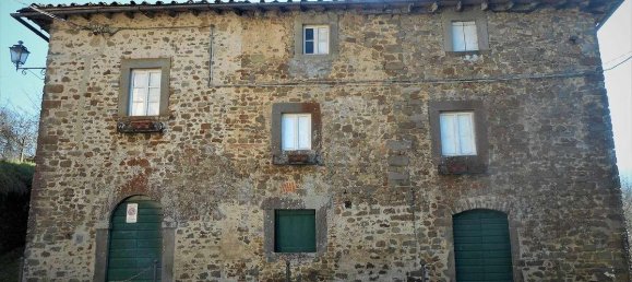 4 bedrooms House in Bagni di Lucca, Italy No. 132 3