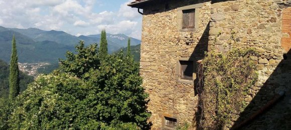 4 bedrooms House in Bagni di Lucca, Italy No. 132 4