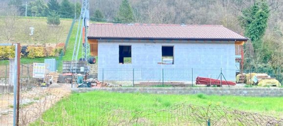 4-salle Villa à Calestano, Italy No. 23852 32