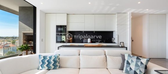 3 bedrooms Penthouse in Albufeira, Portugal No. 137595 10